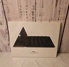 New Sealed Apple Smart Keyboard A1829 MX3L2LL/A iPad/iPad Ari/iPad Pro/2019