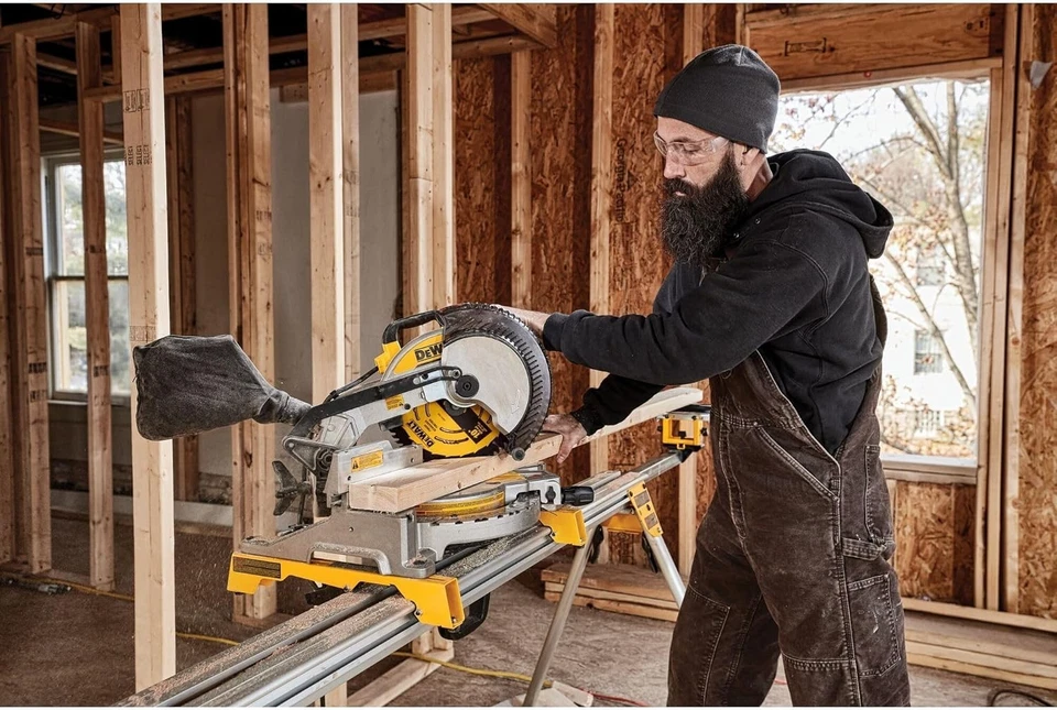 DEWALT 10-inch Miter Saw Blade/Table Saw Blade, 2-Pack, 40T and 60T General P... - image 2 of 4