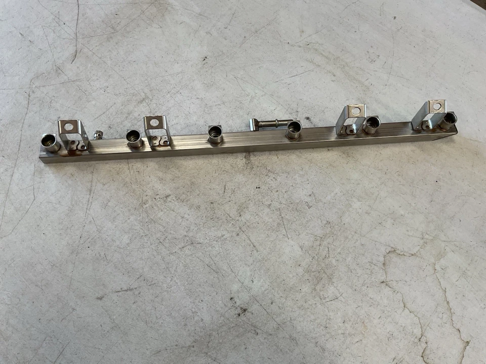 BMW 328i 528i 525xi 530xi 2006-2013 carril inyector de combustible OEM Foto 4 de 4