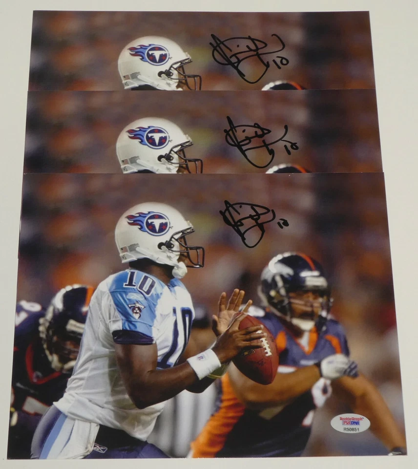 Vince Young Signed Titans Football 8x10 Photo PSA/DNA COA 2006 Picture Autograph - Image 2 of 4