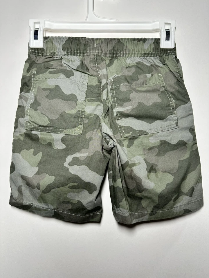 Boys' Twill Pull-On 'At The Knee' Cargo Shorts - Cat & Jack Green S - Image 2 of 2