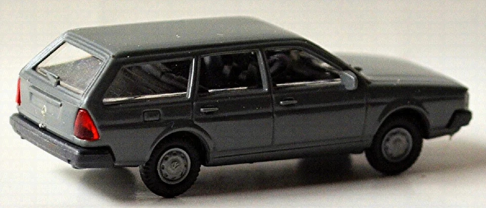VW Passat B2 Variante 1981 1980-88 Tipo B2 Grigio Scuro Dark Gray 1:87 I. M. U. - Immagine 4 di 4