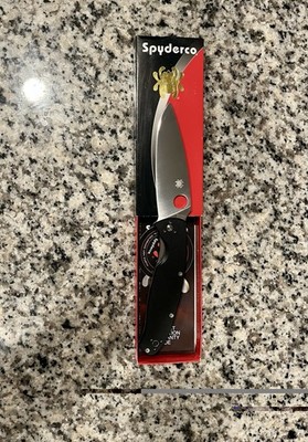 Spyderco Efficient Folding Knife C216GP Plain Edge Blade Black G-10 Handle