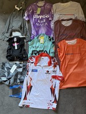 10 Teiliges Sportkleidungs Packet Neu