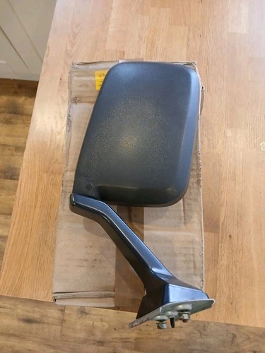 Nissan Patrol Y60,JDM Model,LH Wing Fender Mirror,new Genuine Part,box Tatty.