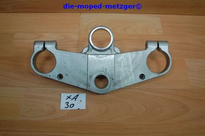 Yamaha FZR upper triple clamp, upper fork Crown xa30