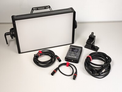 Aputure Nova P300c KIT (EU version)