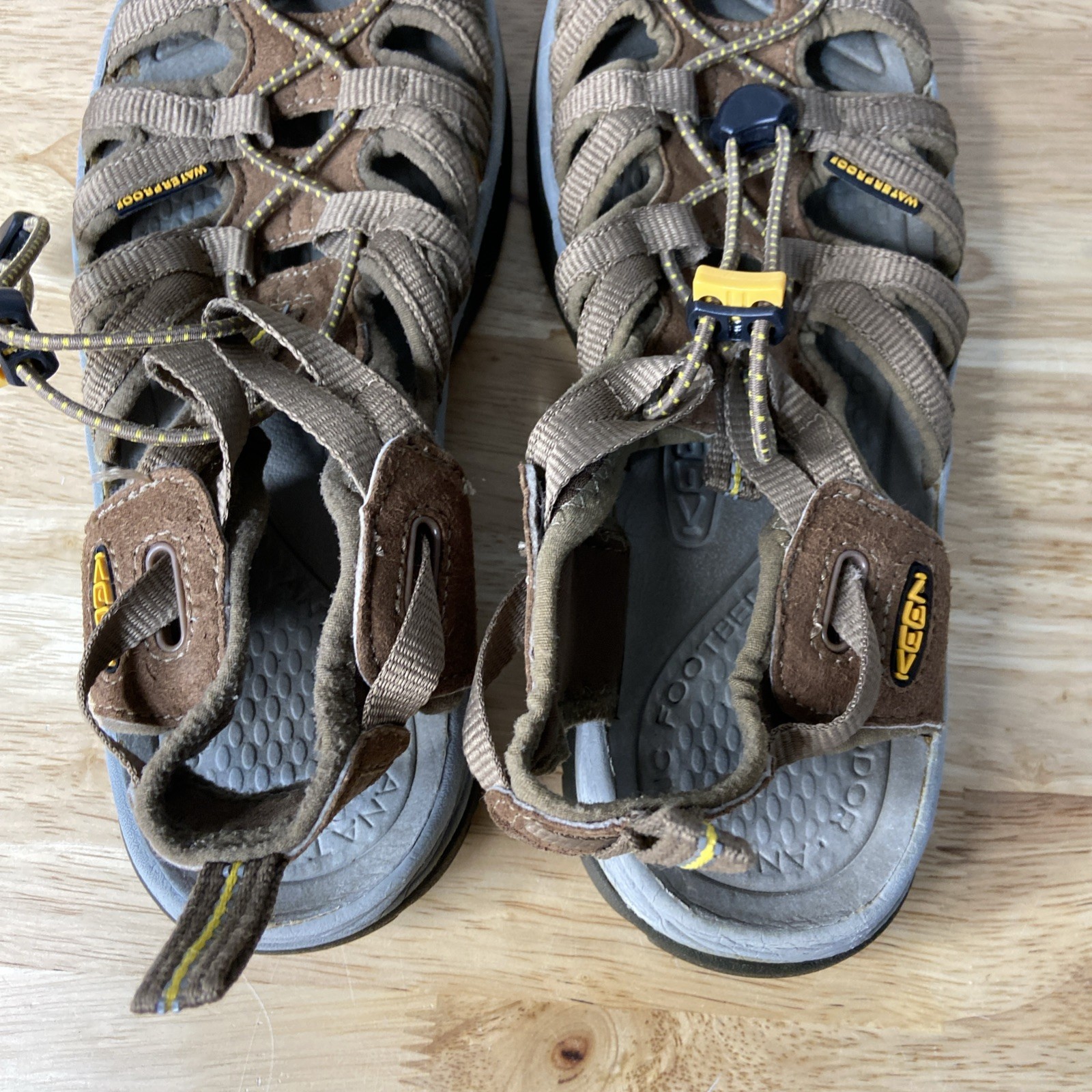 Keen Whisper sandali scarpe donna taglia 7? Slip On Marrone Escursionismo Esterno