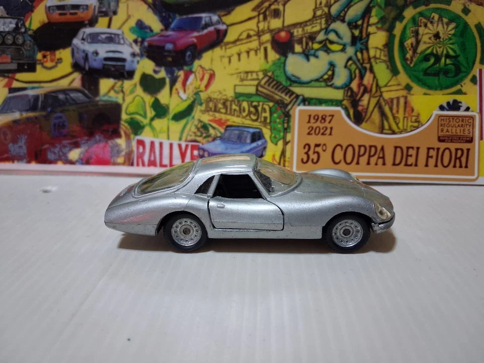 POLITOYS EXPORT N°577 -ALFA ROMEO GIULIA 1600 SPORT PININFARINA SCALA 1:43 - Immagine 3 di 4