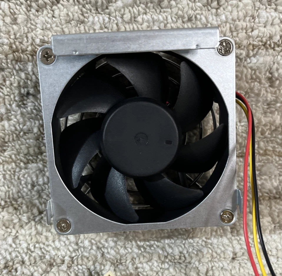 Sunon 80x80x25mm 12V 1.7W 3-Pin ME80251V1 / EE80251B1-0000-G99 Computer Fan - Image 4 of 4