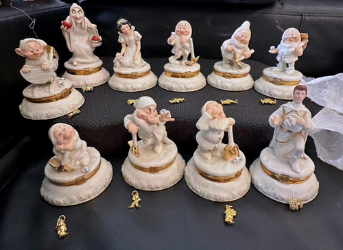 Disney Lenox Snow White Hag NO ⛔️Prince Charming 7 Dwarfs Trinket box with charm