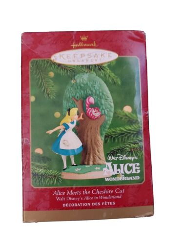 Hallmark Keepsake Alice in Wonderland Alice Meets the Cheshire Cat 2000 - Afbeelding 1 van 3