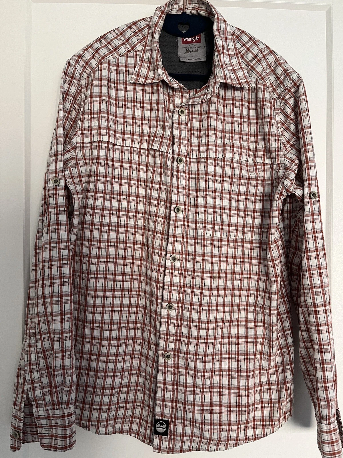 Wrangler Outdoor Series Shirt Mens Size Small Long Sleeve White/Red Plaid Vent