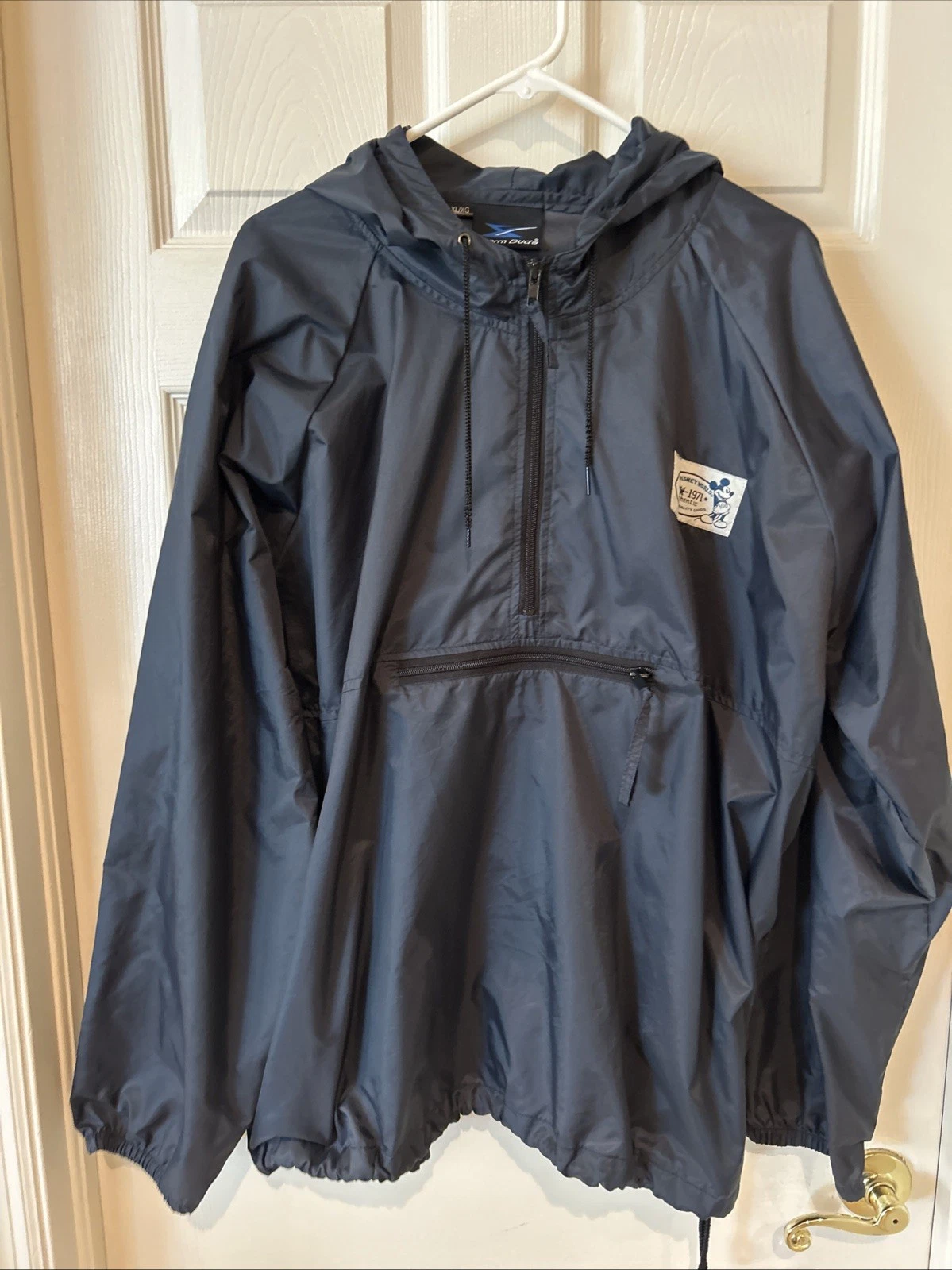 Walt Disney World Jacket Adult XL Hooded Lightweight Windbreaker Mickey Mouse