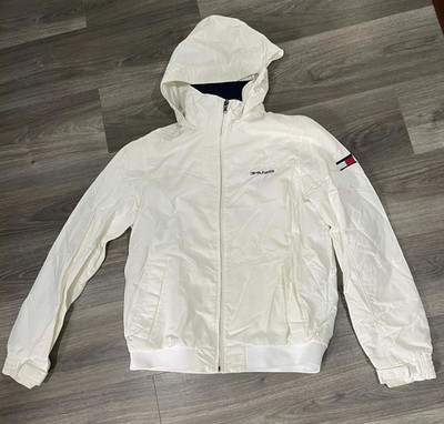 Tommy Hilfiger Zip Up Rain Jacket with Hideaway Hood Mens Small