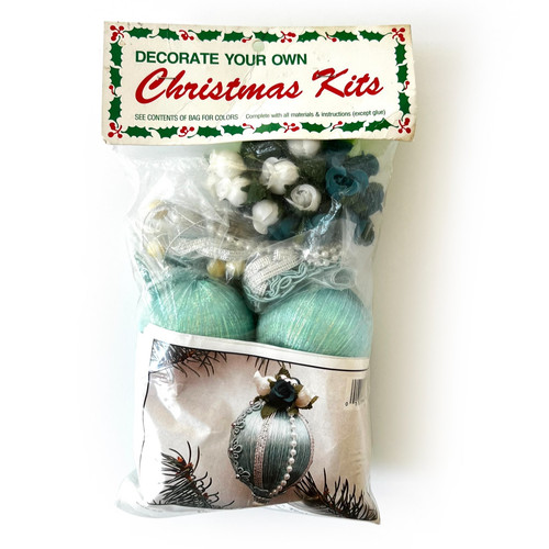 VTG Sealed Merri Mac Victorian Sparkle Teal Sequin Bead Ornament Kit Makes 4