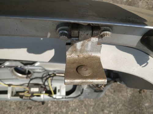 Scharnier für Heckklappe Kofferraumdeckel Hinten Linke  Volkswa DE1656967-61