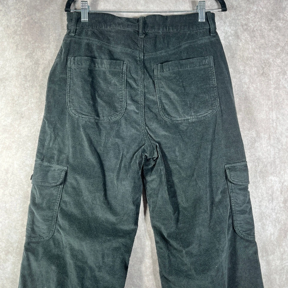 AMERICAN EAGLE Womens Size 8 Super High Rise Baggy Wide Leg Cargo Corduroy Pant - Image 4 of 4