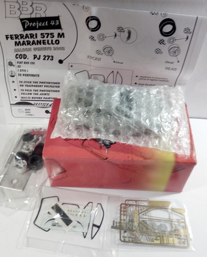 1-43 Ferrari 575M MARANELLO Press version Saloon Geneve 2002 Resin kit BBR PJ306