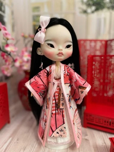 Handmade Hanfu outfit for Blythe and Pullip dolls.(OOAK)