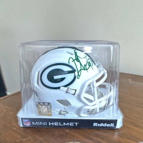 Green Bay Packers Autographed Mini Helmet Beckett Authenticated Football