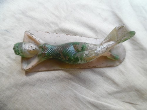 Antique Painted Glass Flapper Girl Bathing Beauty - Picture 9 of 11