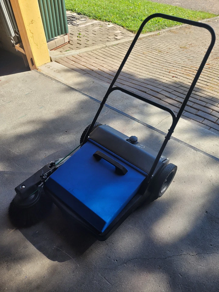 Kehrmaschine - Bild 2 von 4