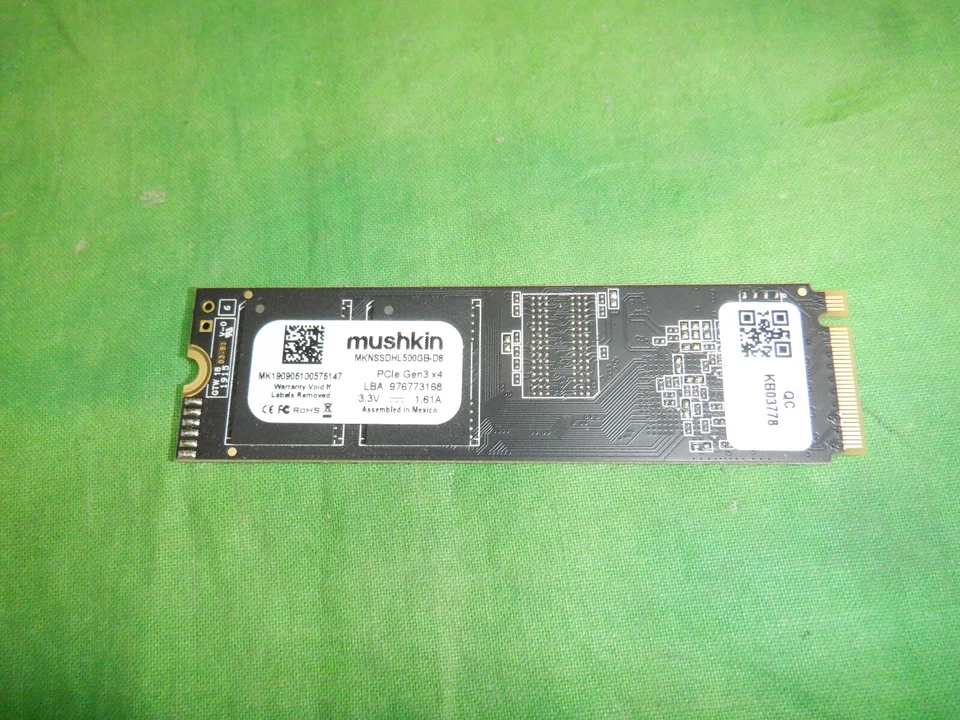 Mushkin Helix 500GB PCIe NVMe Solid State Drive  (MKNSSDHD500GB-D8) - Image 2 of 2