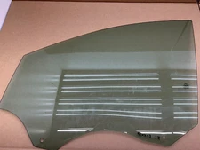 2015-2019 FORD ESCAPE 4DR SUV FRONT LEFT DRIVER SIDE DOOR WINDOW GLASS OEM