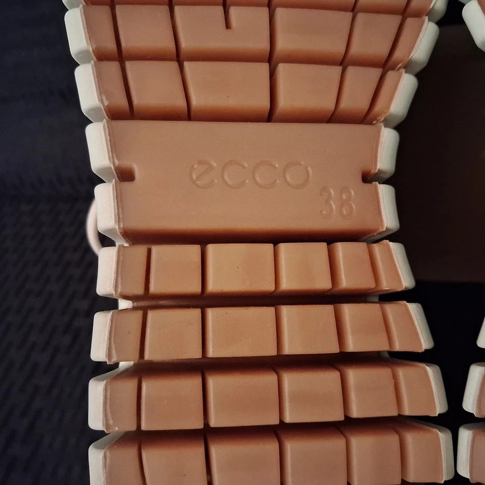 Zapatillas deportivas de cuero ECCO Gruuv para mujer EU 38 US 7-7,5 beige cómodas para caminar Foto 4 de 4