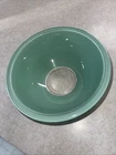 Pyrex Mixing Serving Bowl Green with Clear Bottom # 325 2.5 Liters - Vintage