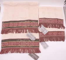 NEW! 4 Pc CROSCILL DOVER MANOR TOWEL SET BURGUNDY 2 Hand & 2 Fingertip W/Tags