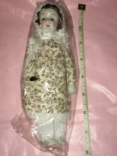 NEW Vintage Small China Taiwan Porcelain Doll 7.5" FLOWER DRESS ORNAMENT RL