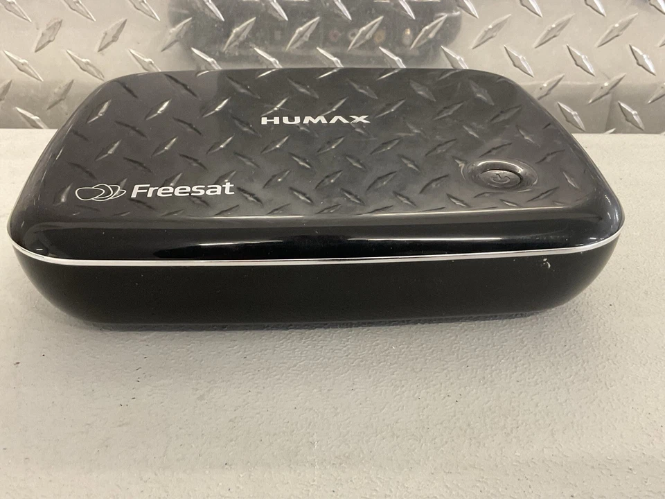 Humax HB-1100S Freesat HD Digital TV Receiver Set Top Box HDMI DVB-S2 Satellite - Photo 2/4