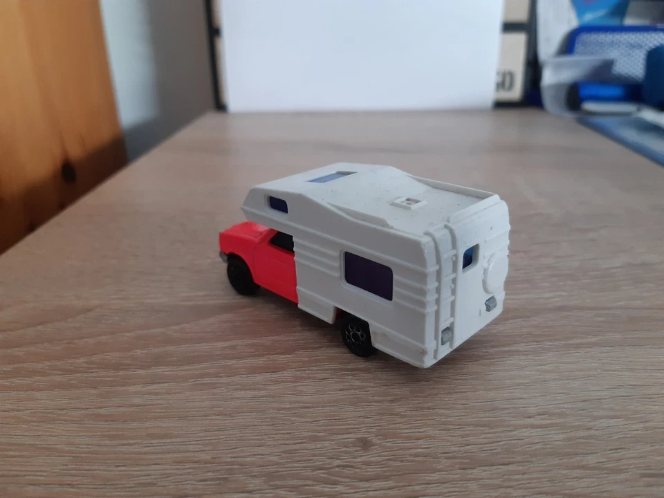 Camping Car (1/60) Pink - Majorette - N°278 - Photo 2/4