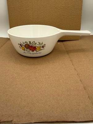 Vintage Corning Ware Spice of Life La Marjolaine 1.5 Qt Sauce Pan  P-82-B