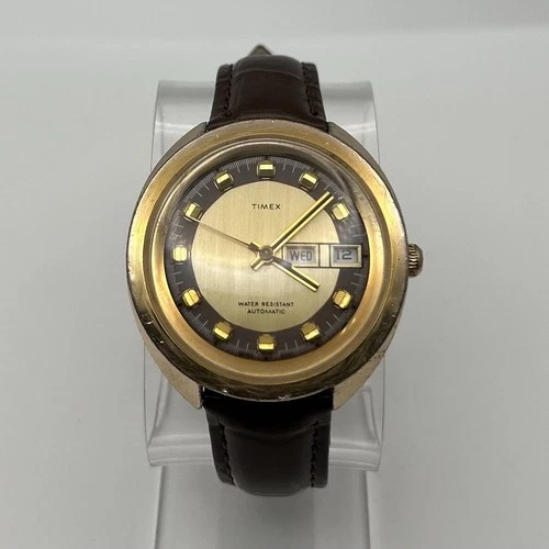 Vintage Timex Viscount Automatic Gold Tone Day-Date 38mm Watch Runs good.