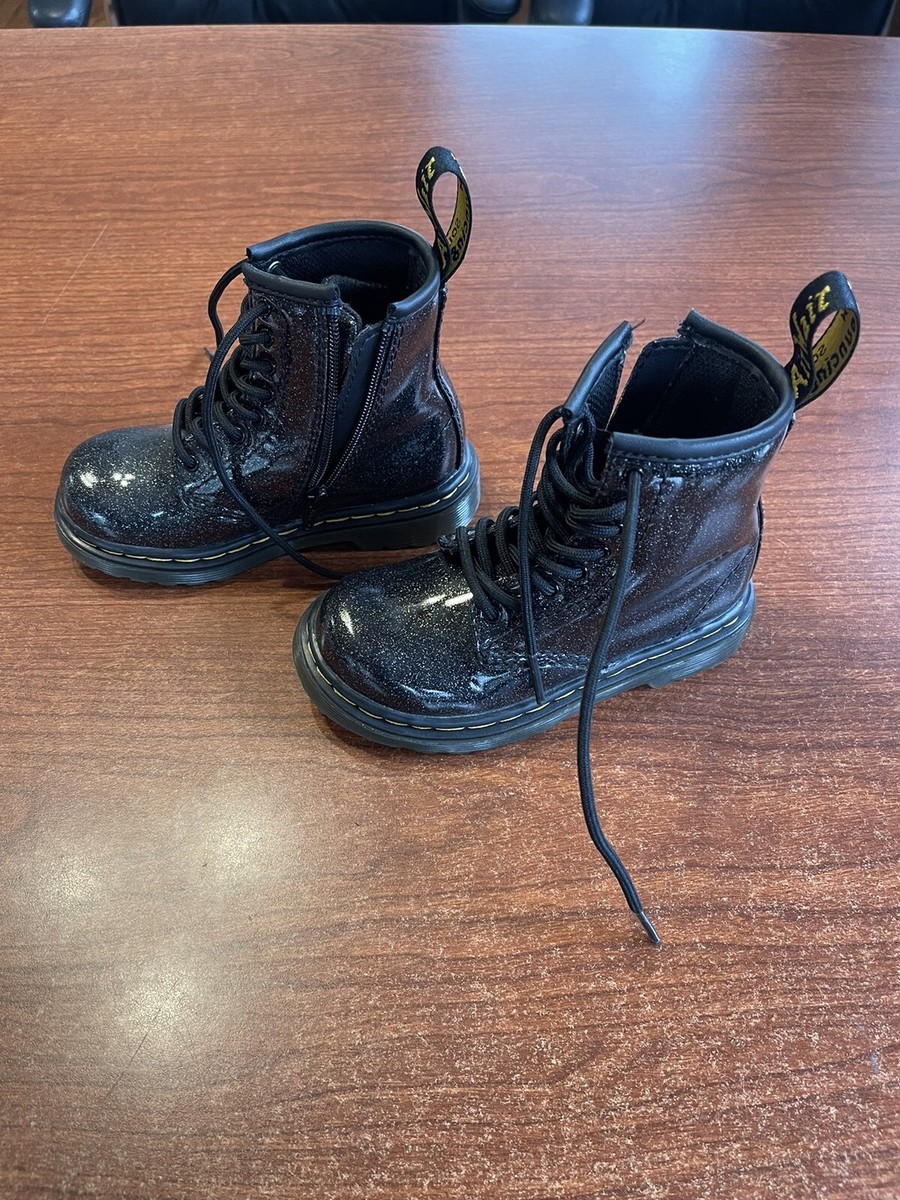 Dr.martens
ドクターマーチン 2976 YS チェルシーブーツ28cm Dr. Martens Zebzag Leather Laceless Booties | Dillard's