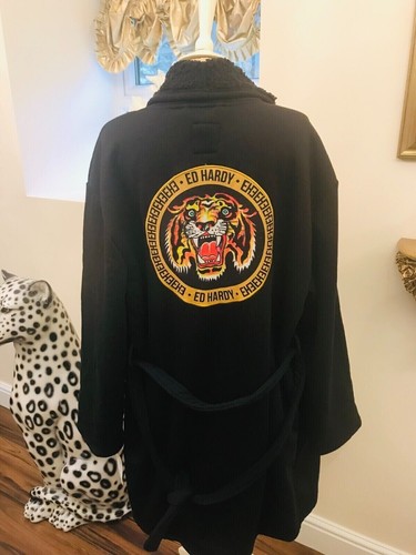 NEU ED HARDY SCHWARZ FLEECE TIGER ANIMAL PRINT MORGENMANTEL MORGENMANTEL GRÖSSE S/M - Bild 3 von 12