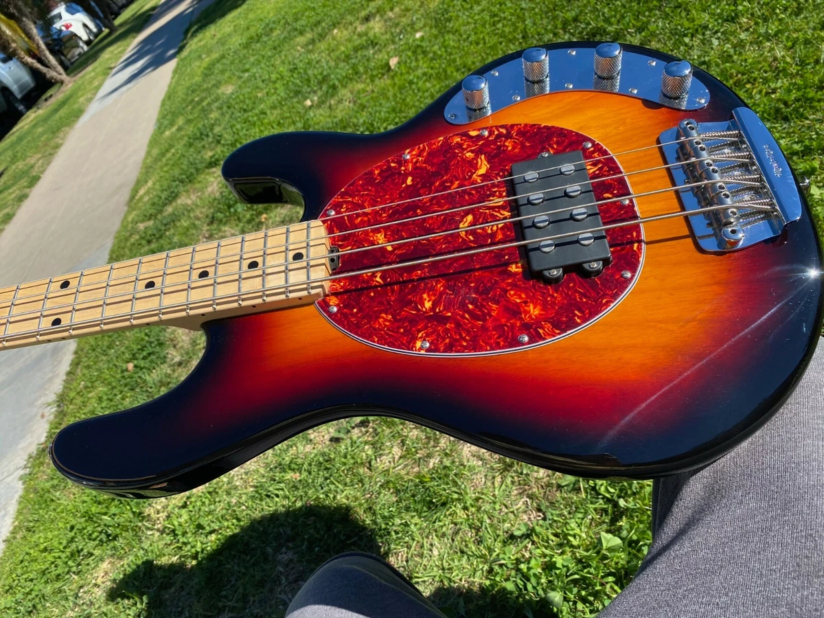 2017 Music Man Stingray 4H StingRay 3 EQ 4 String Bass Guitar 9.1