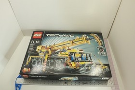 Lego Technic LOT: 8053 & 42157 (Sealed)