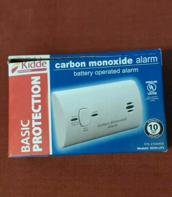 Kidde Carbon Monoxide Detector, Battery Powered CO Alarm with LEDs, Test-Reset B
