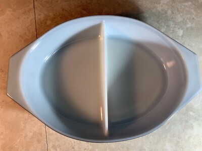 Vintage Pyrex 'Snowflake' pattern black #043 2 piece divided