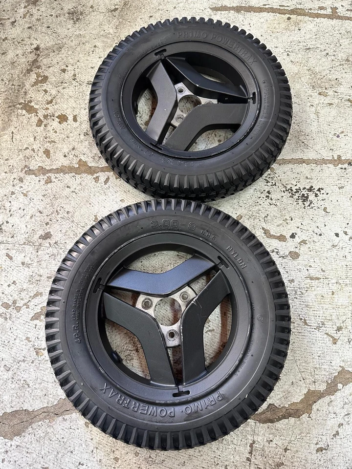 par de neumáticos 14" 3.00-8 PERMOBIL FLAT FREE Primo Powertrax rellenos de espuma F3,F5,M3,M5 Foto 3 de 3