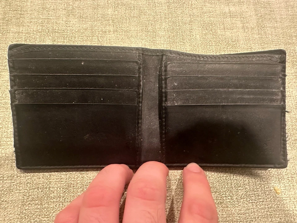 Cartera plegable de cuero Gucci GG Supreme con monograma flores para hombre Foto 2 de 3