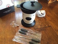 Velata Fun Fondue Warmer Pot Licorice, W/ Base, Forks, Silicone Dish ,lid & Bulb Velata Fun Fondue Warmer Pot Licorice, W/ Base, Forks, Silicone Dish ,lid & Bulb