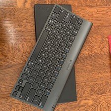 Logitech Bluetooth Tablet Keyboard for iPad -...