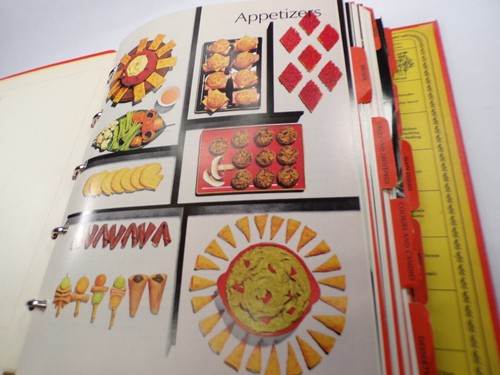 Vintage Betty Crocker 's Cookbook ringed Binder Format - Imagen 4 de 9