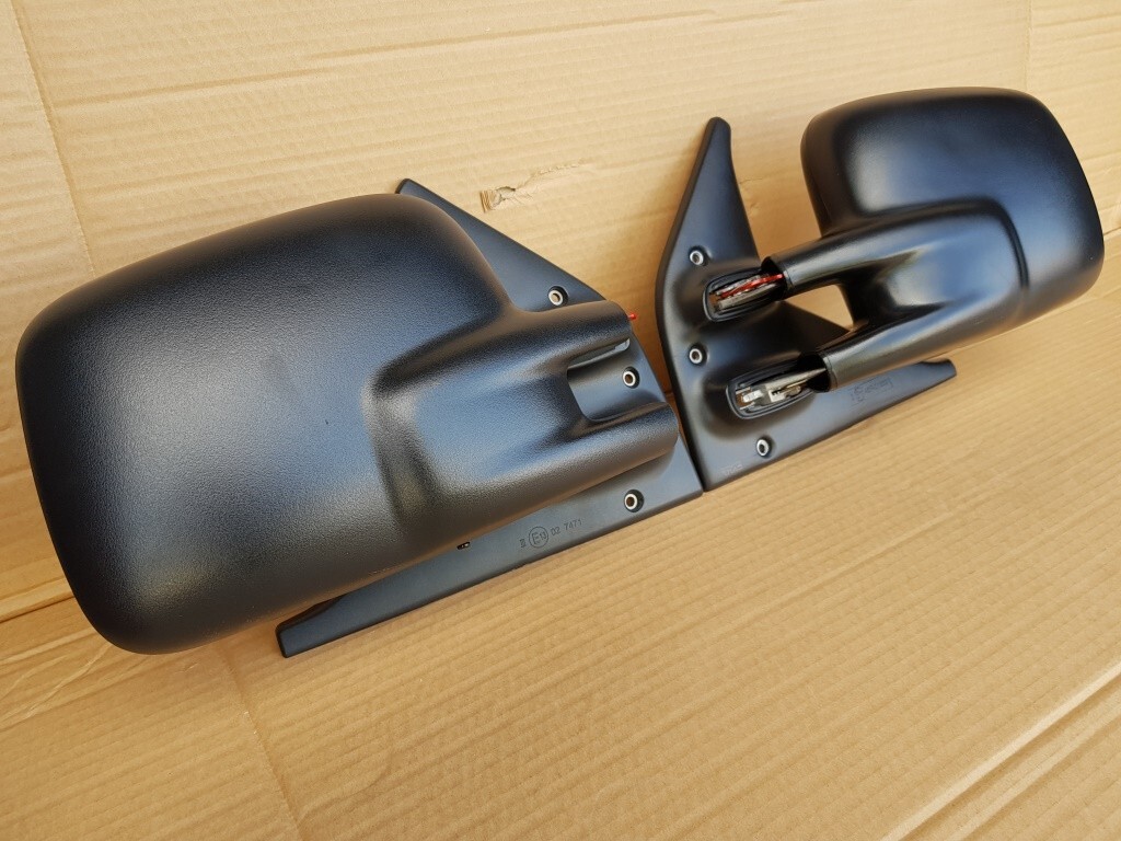 Picture 3 of 12