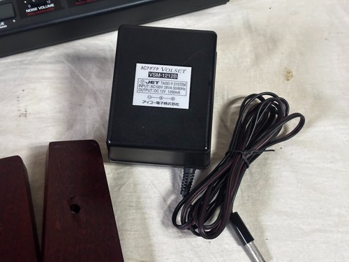 Access Virus TI Desktop Digital Synthesizer w/ power supply - Picture 15 of 15